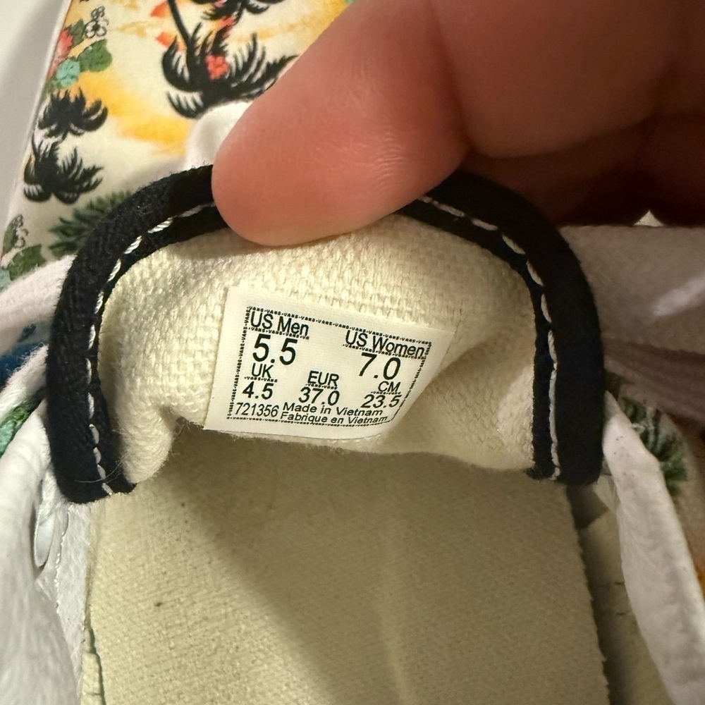 VANS Aloha Era Sneaker Unisex Size.          M5.5/W7 - Picture 2 of 7